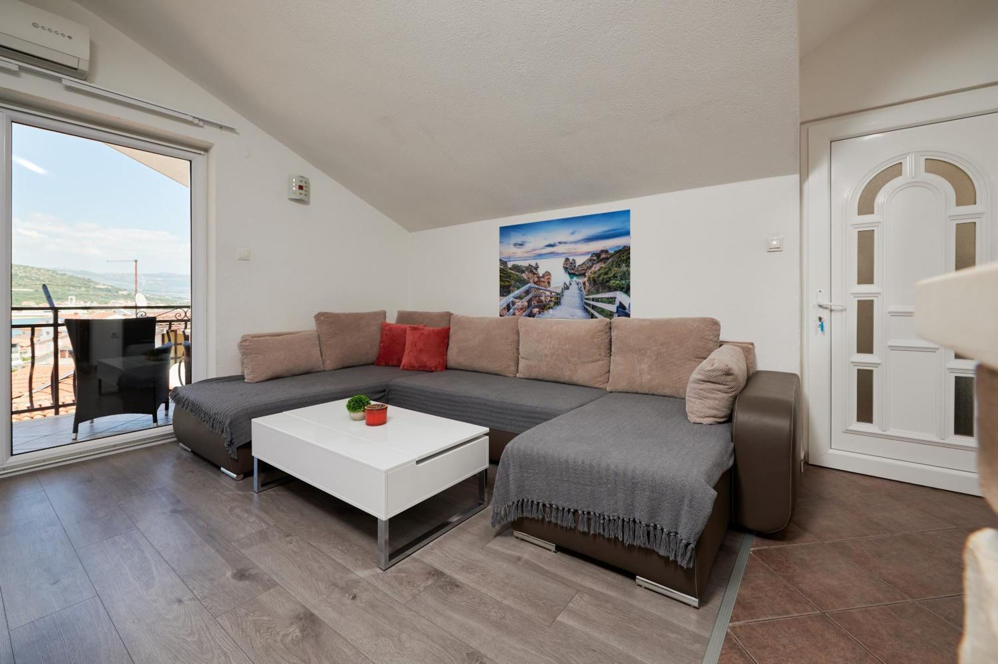 Apartments & Rooms Zaja Trogir Rum bild