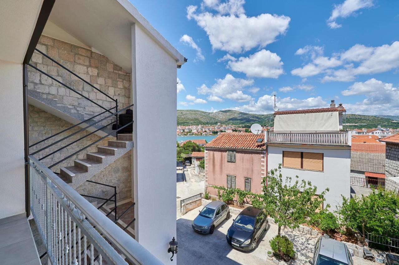 Apartments & Rooms Zaja Trogir Exteriör bild